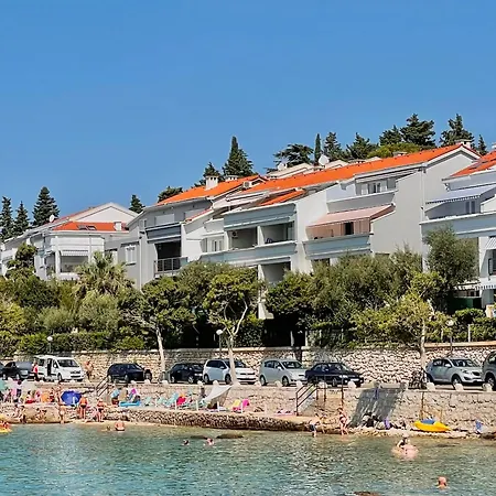 Nina Apartment Selce